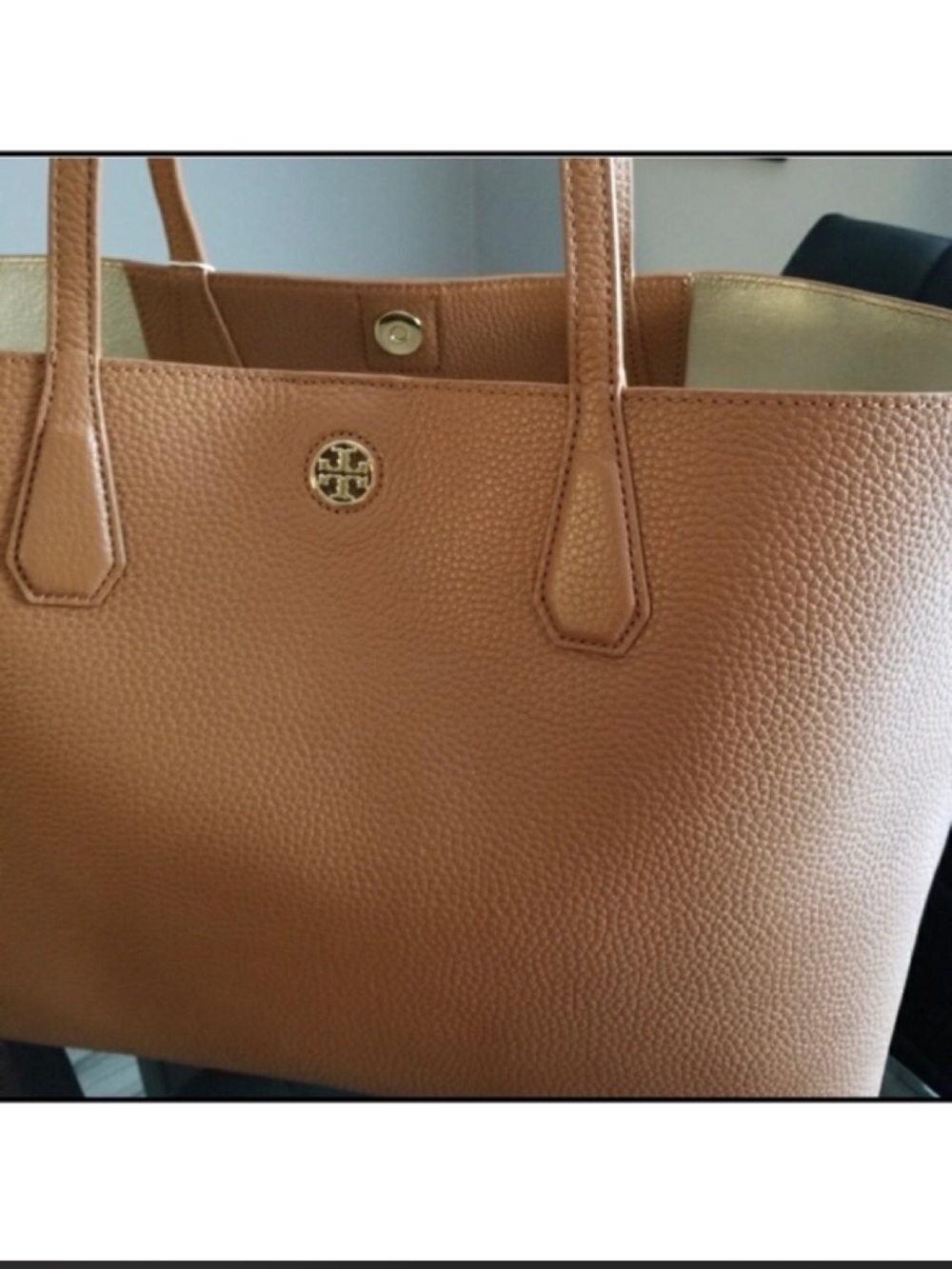 Tory Burch Tan Perry Tote - Picture 2 of 10